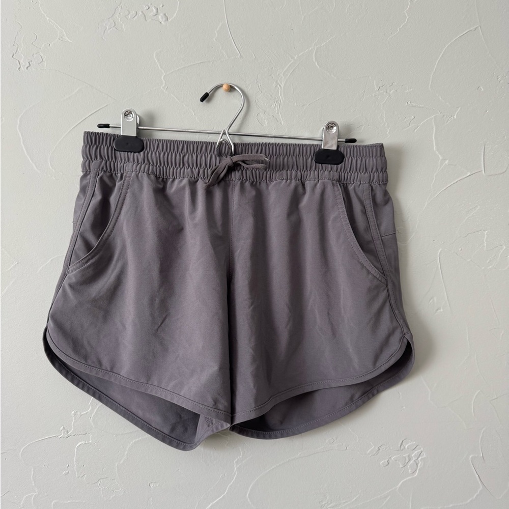 Columbia Women's Gray Elastic-Waist Athletic Shorts